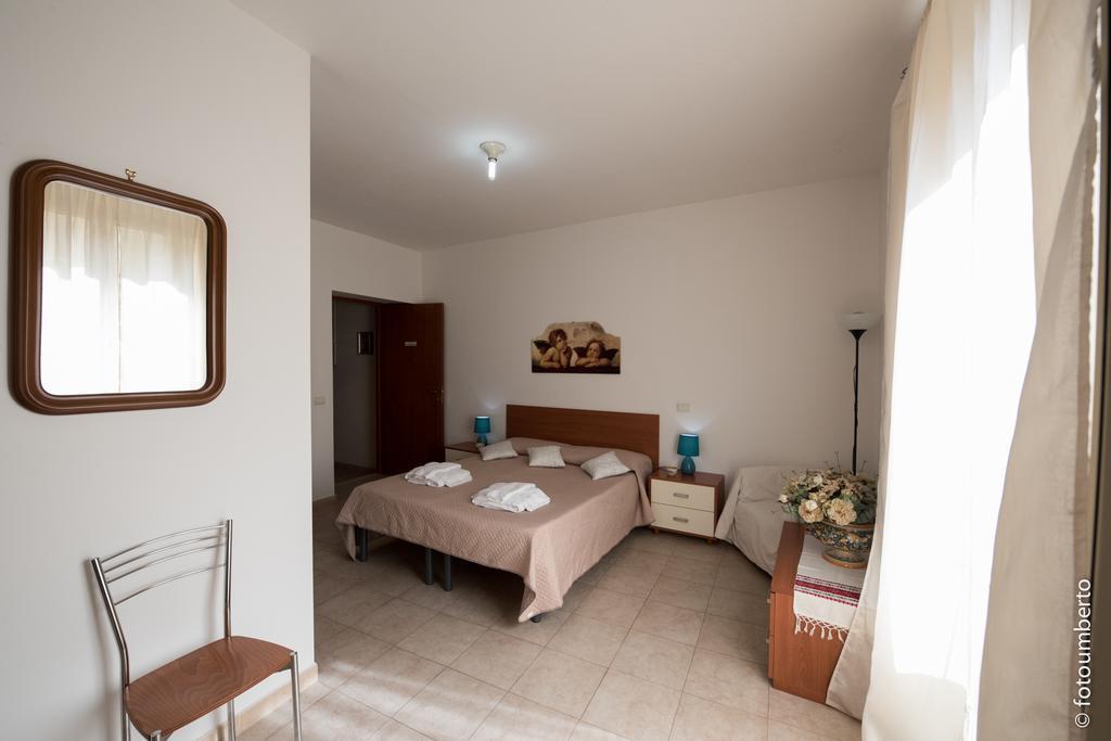 Bed and Breakfast La Rosa Antica Caltagirone Exterior foto